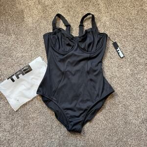 TA3 Lifty Shapewear Swimsuit XL Reg/Long B/C Cup Reg Cut Bottom $188 NWT Black